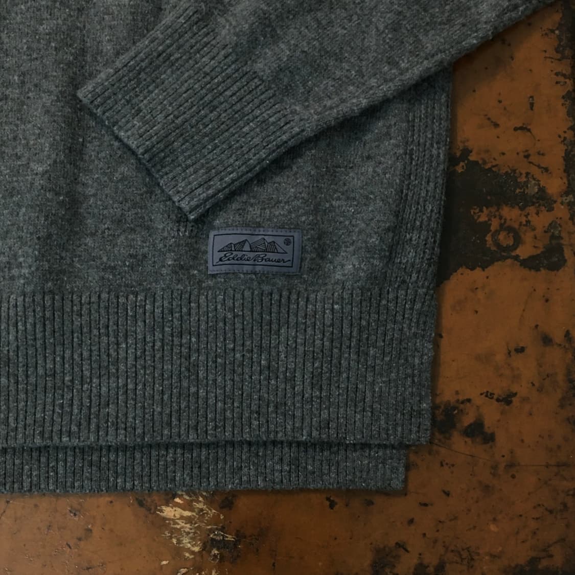 에디바우어 다크 그레이 울 혼방 터틀넥 니트 남성 102 여성 프리사이즈 상품이미지4