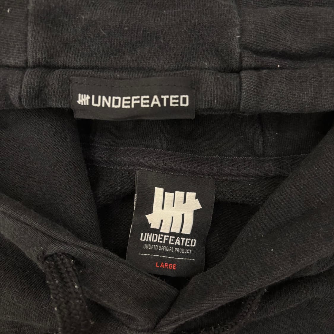 언디핏 빅로고 후드티 상품이미지3