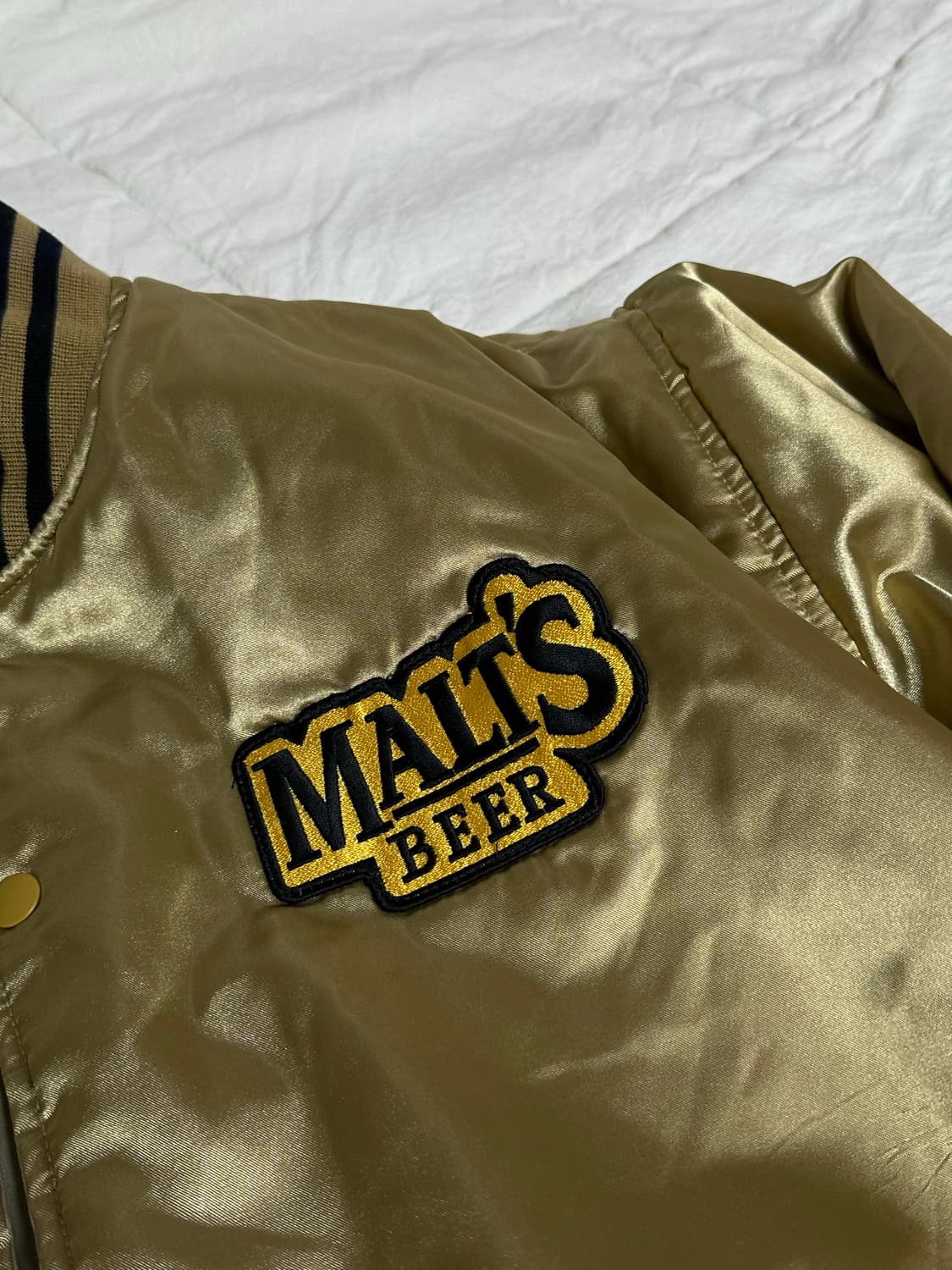 JP 일본 빈티지 몰츠 비어 바시티 리버시블 라지 상품이미지6