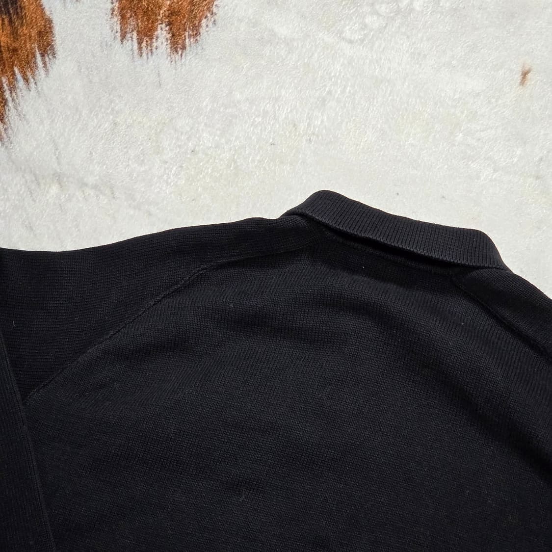 자라 블랙 카라 니트  상품이미지5