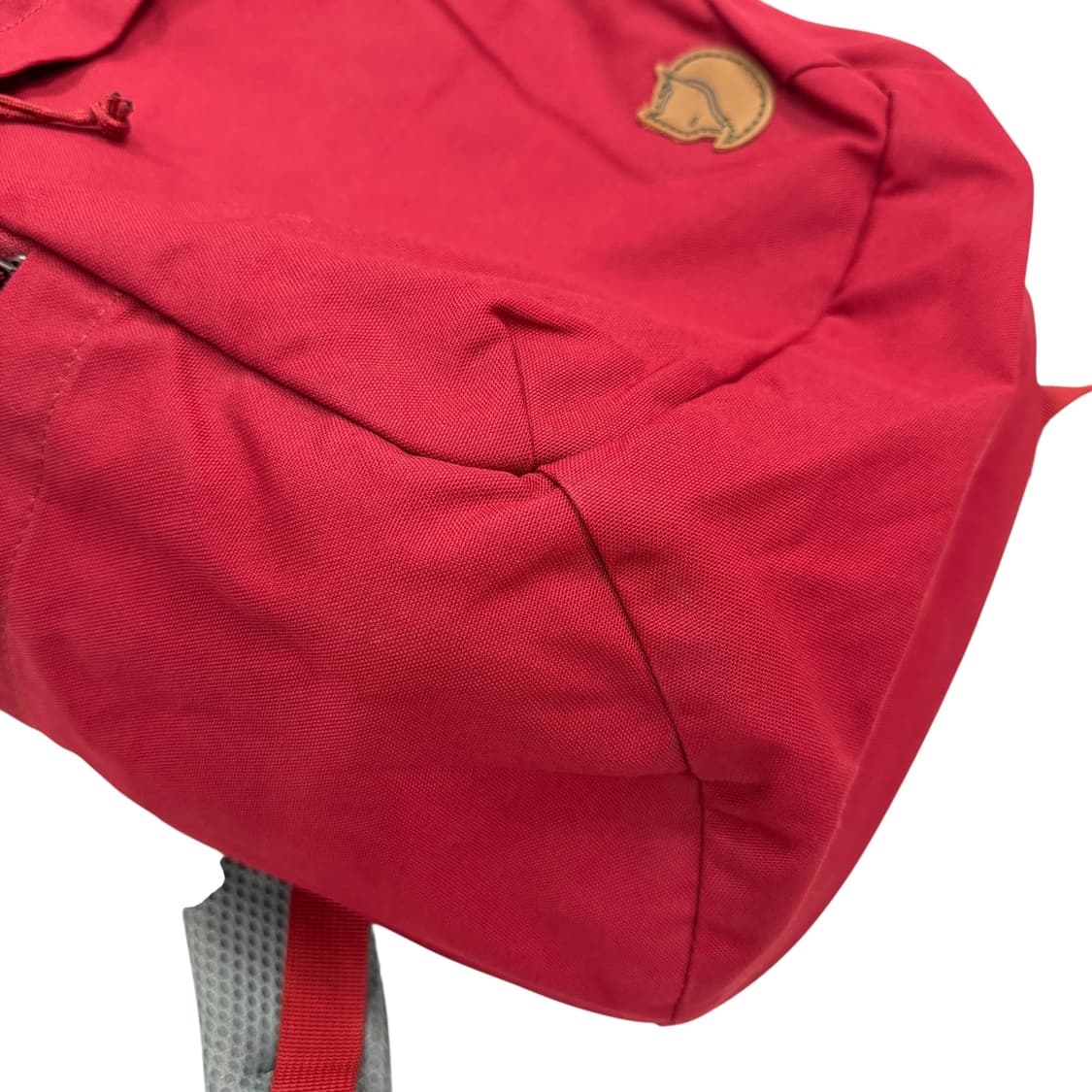 피엘라벤 레이븐 20L 백팩 가방 버건디 레드 상품이미지9