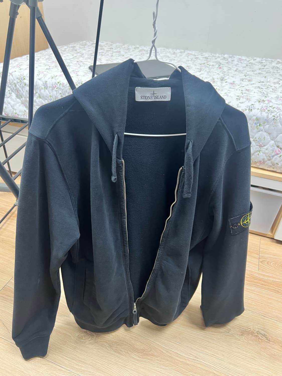 스톤아일랜드 후드집업 24s M 상품이미지3
