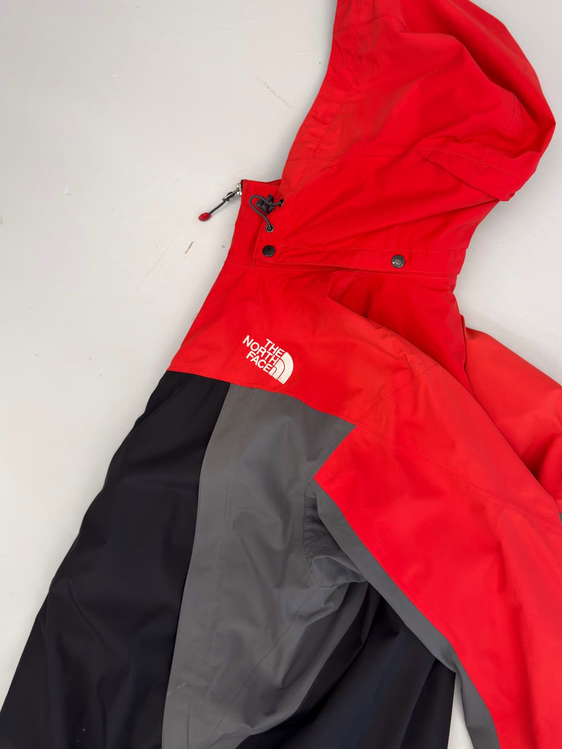 노스페이스 루즈핏 배색 하이벤트 마운틴 자켓 상품이미지3