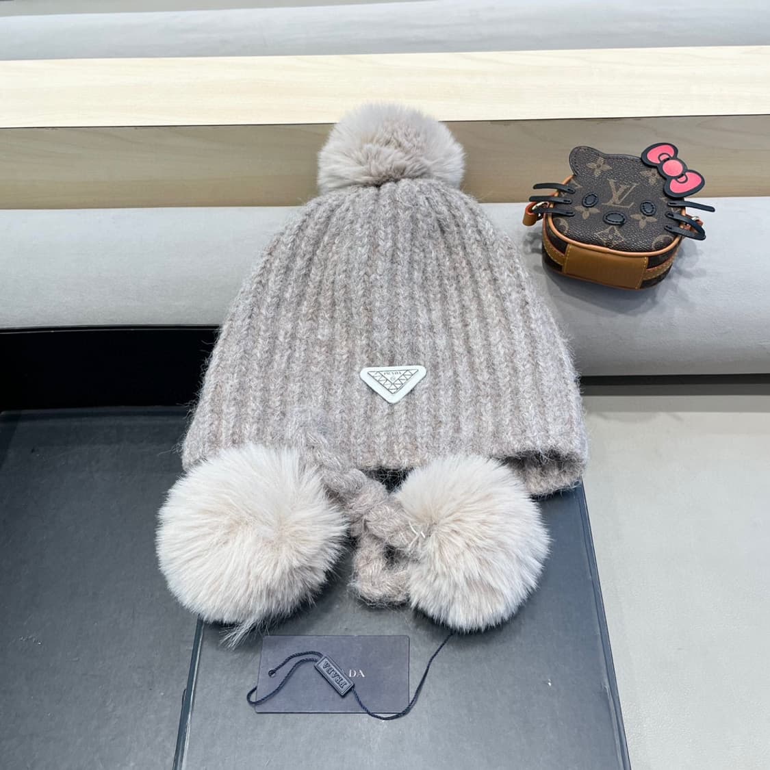 프라다 가을 겨울 모자
 상품이미지1