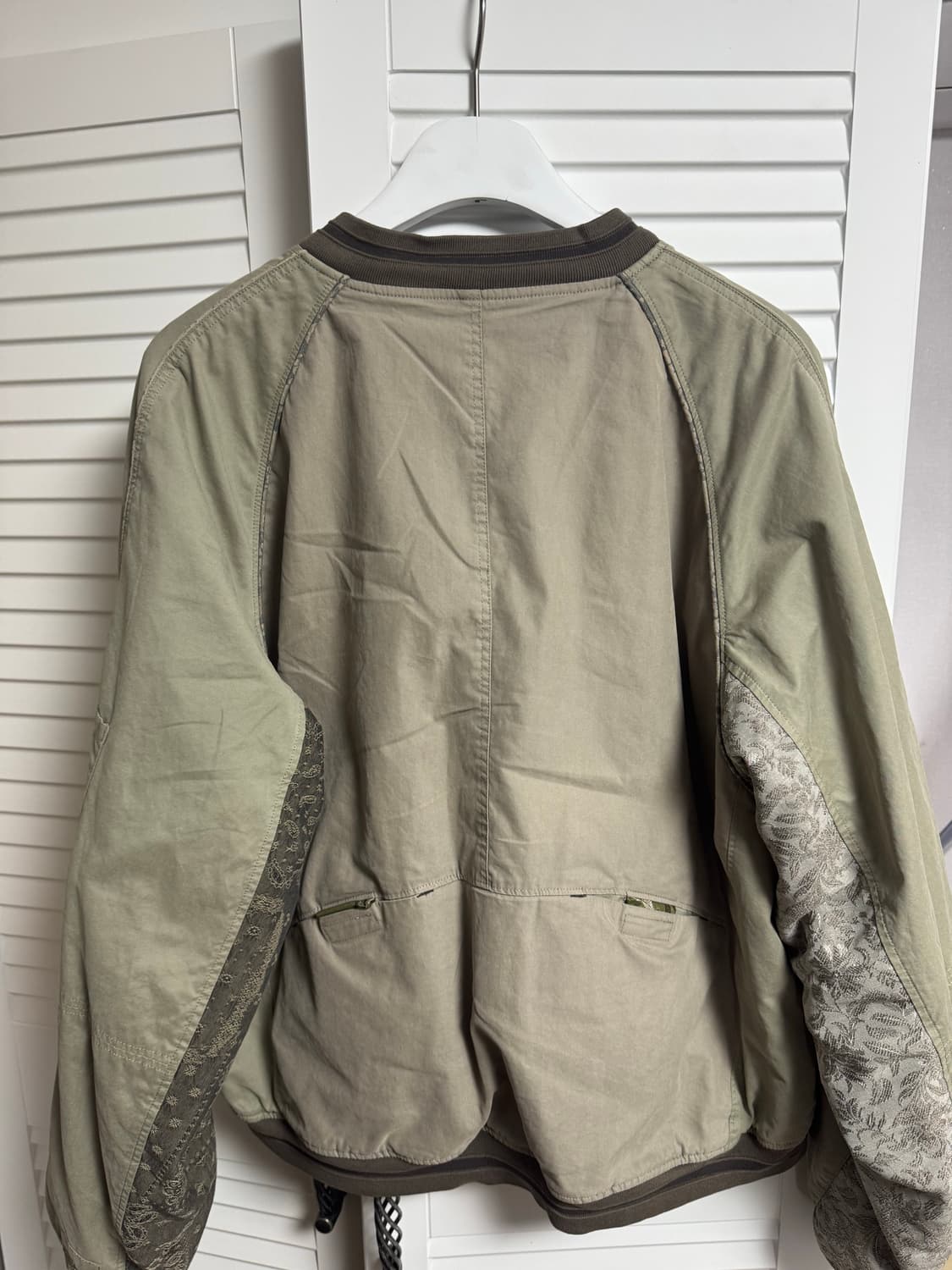 [4]초판 폴리테루 플로럴 수베니어 봄버 4사이즈 상품이미지3