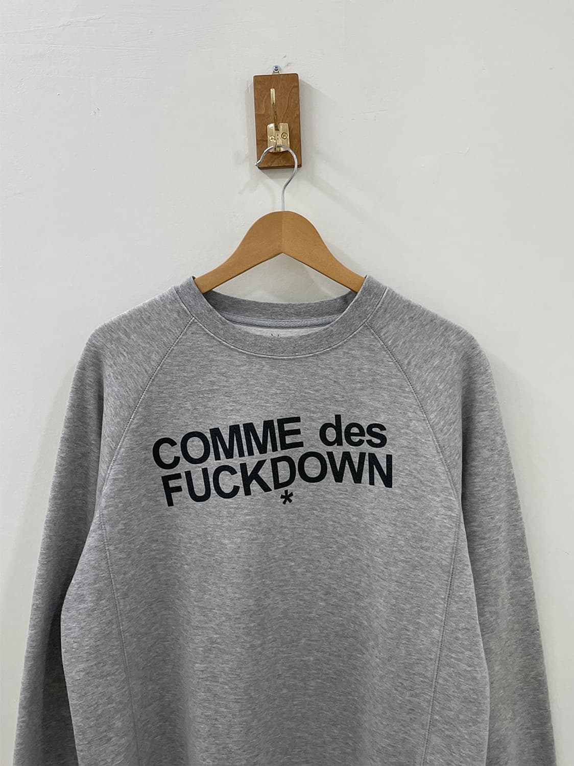 Comme des Fuck Down 상품이미지2