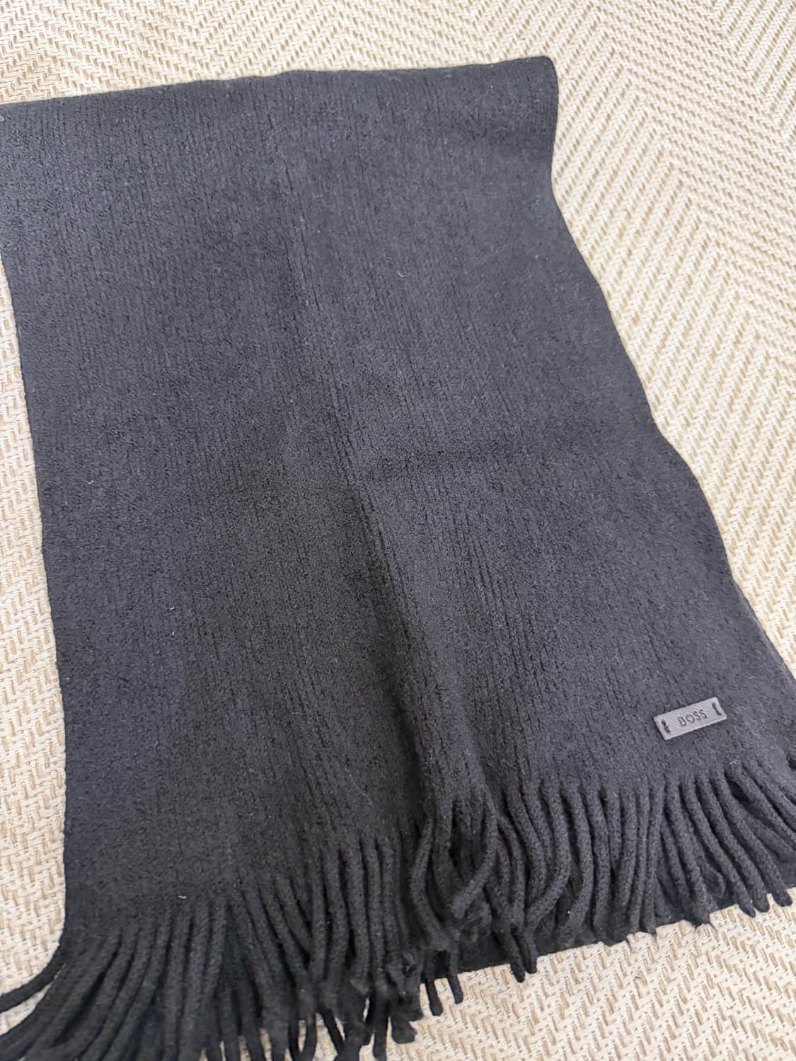 정품) 휴고보스 블랙 프린지 머플러 목도리 상품이미지2