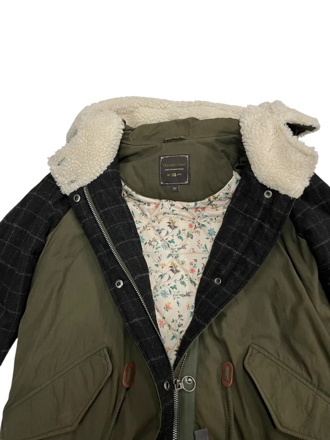 써스데이 아일랜드 빈티지 퀼팅 야상 패딩 S 상품이미지2