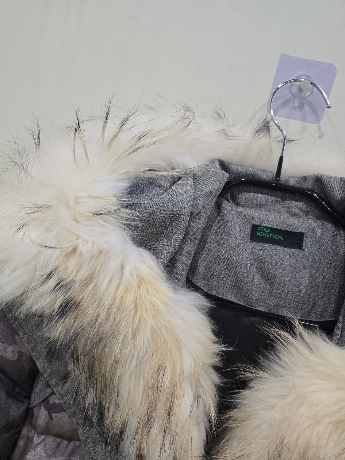 베네통 오리털 패딩 라쿤퍼(66) 상품이미지2