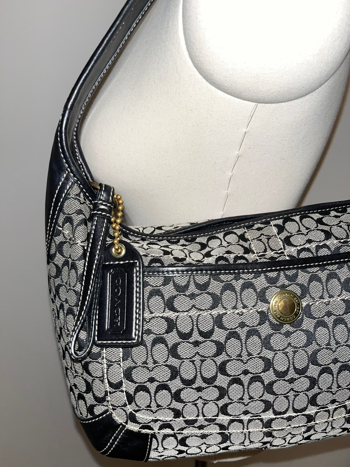 📦 Coach black basic Shoulder Bag 상품이미지6