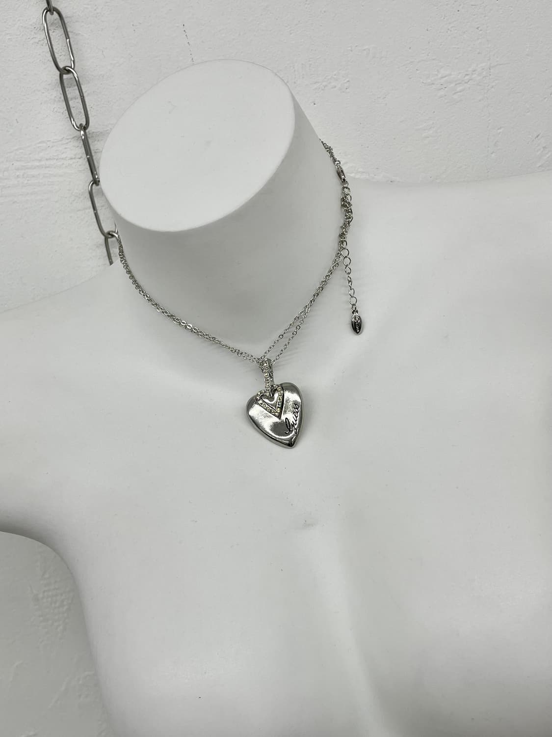 게스 하트 큐빅 네크리스 상품이미지1