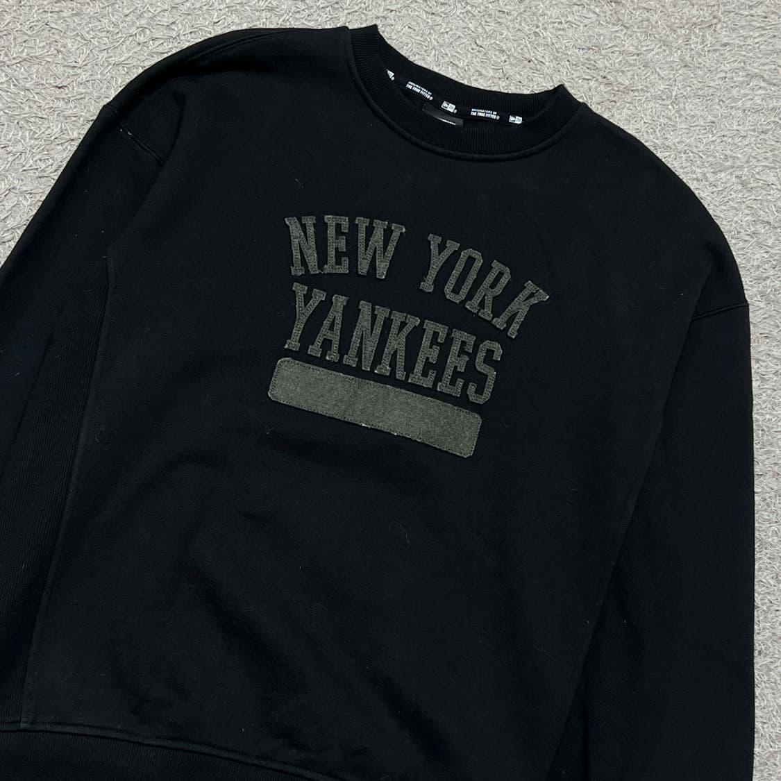 [95] 뉴에라 맨투맨 상품이미지1