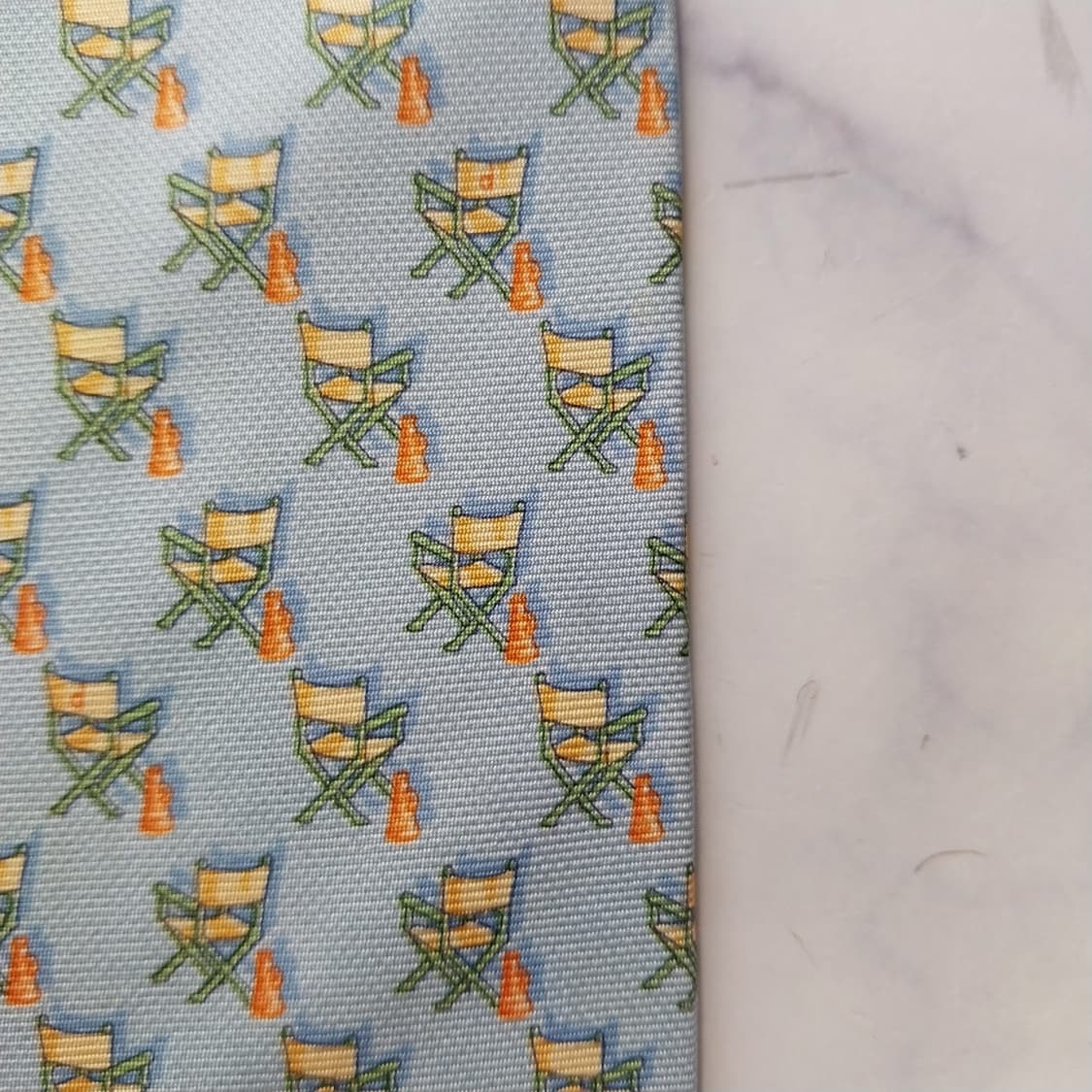 던힐 실크 하늘색 체어 모티브 넥타이 9.3cm B등급 K2334
 상품이미지9