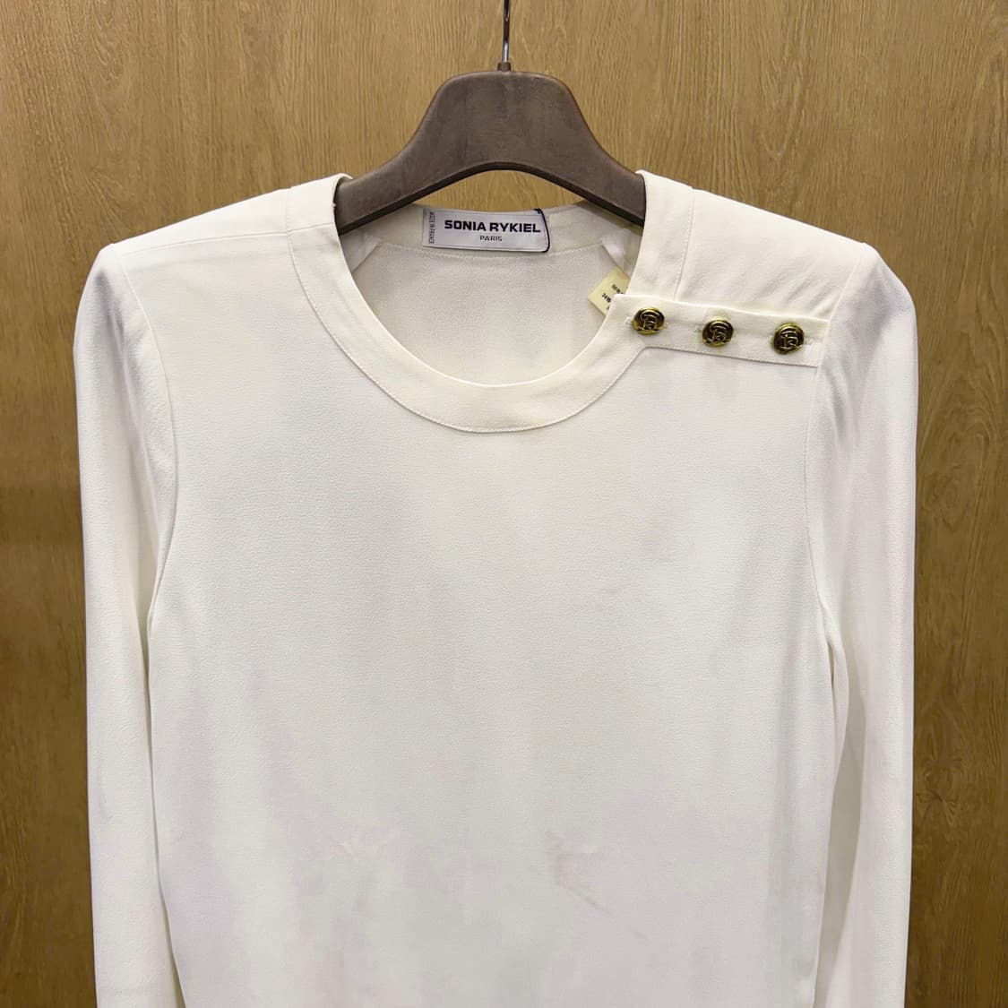소니아 리키엘 블라우스 롱 슬리브 숄더 버튼 라운드넥 디테일 화이트 상품이미지4
