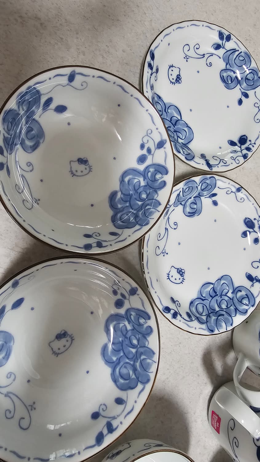 산리오 헬로키티 접시,찻잔 10개세트 상품이미지2