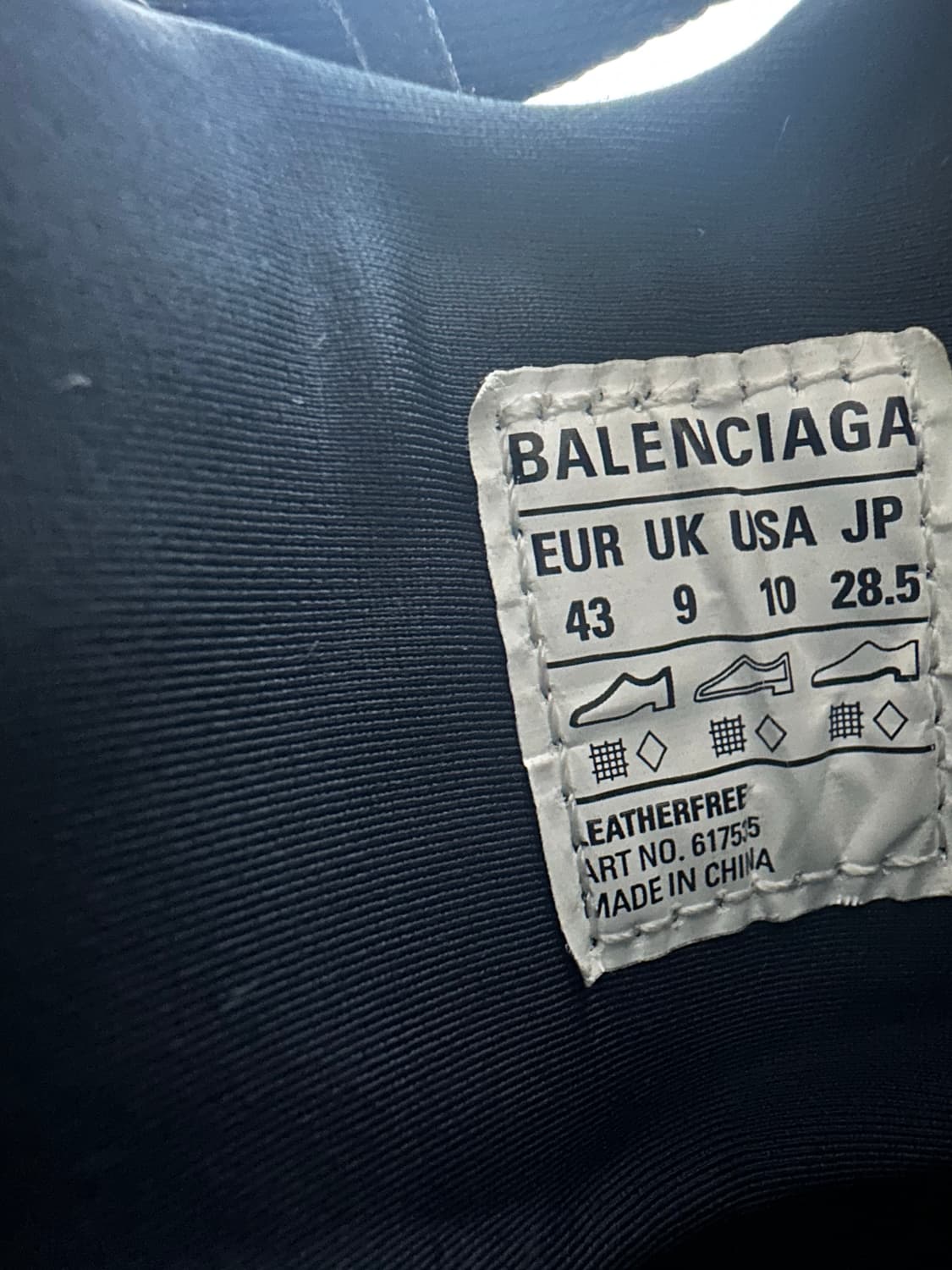 발렌시아가 타이렉스 43 상품이미지7