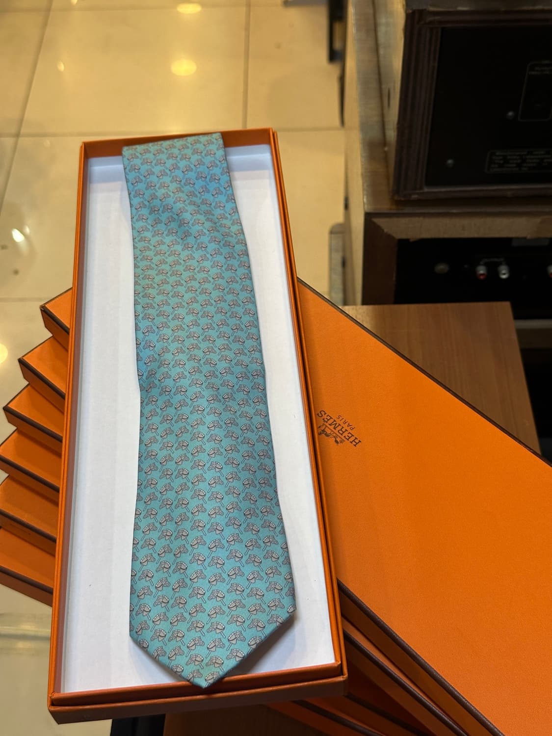 에르메스(HERMES) 넥타이 10종 일괄/개별 판매 (박스 포함) 상품이미지6