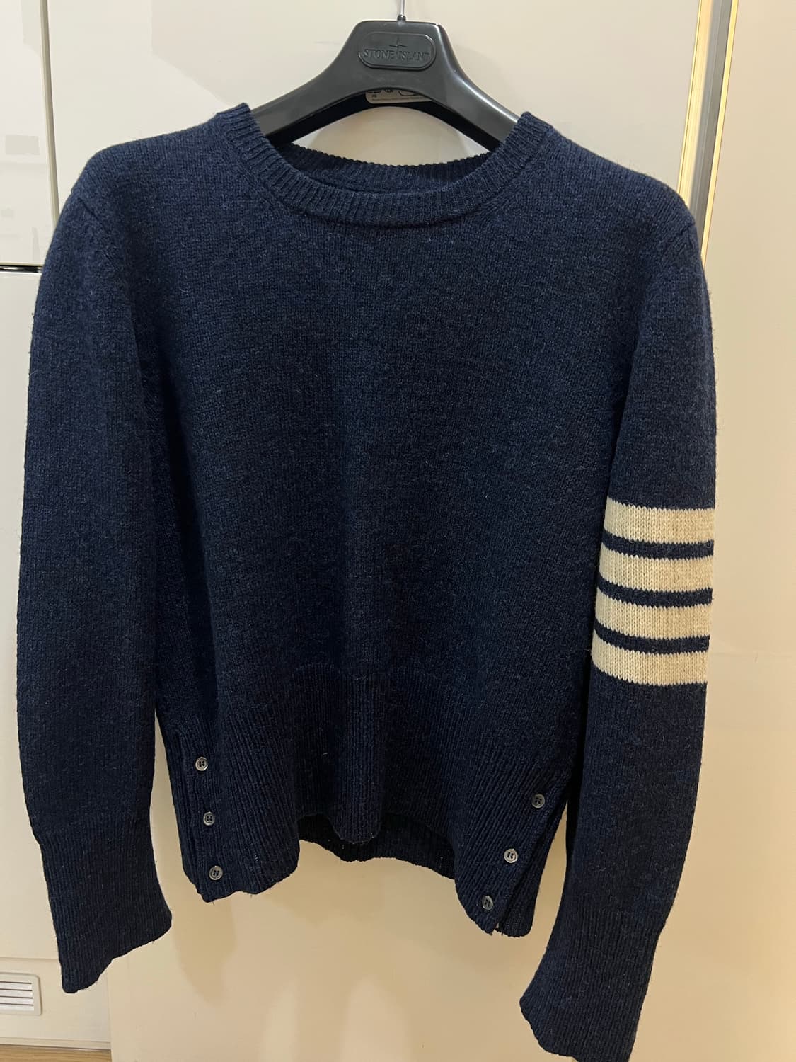 톰브라운 네이비 울니트 3사이즈 (새상품급) 상품이미지1