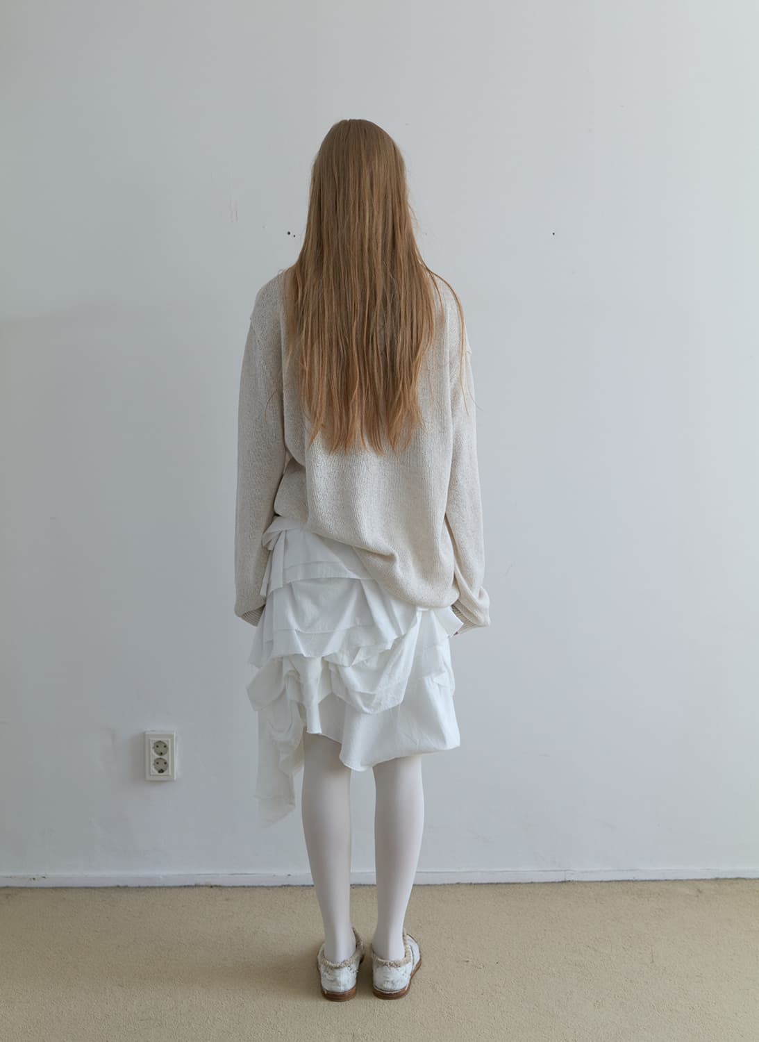 낫띵에브리띵 OVERSIZED LINEN SWEATER IN IVORY  상품이미지2