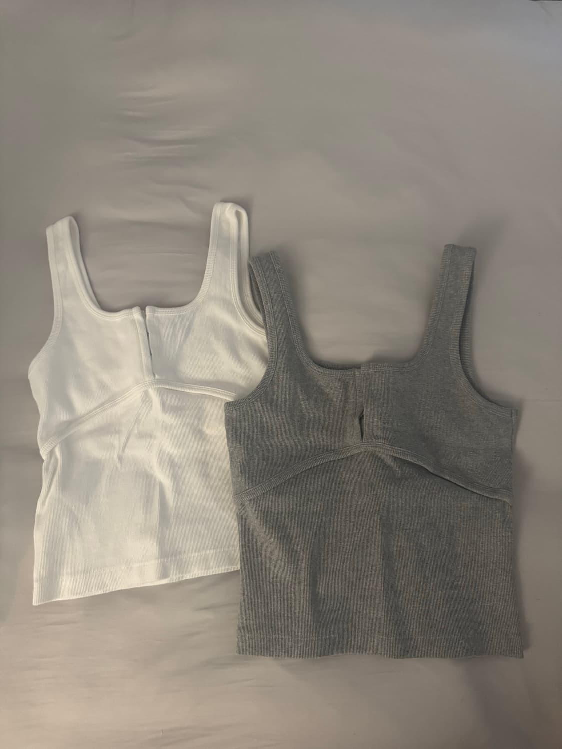 엘씨디씨 뷔스티에 디테일 탱크탑 white 상품이미지3