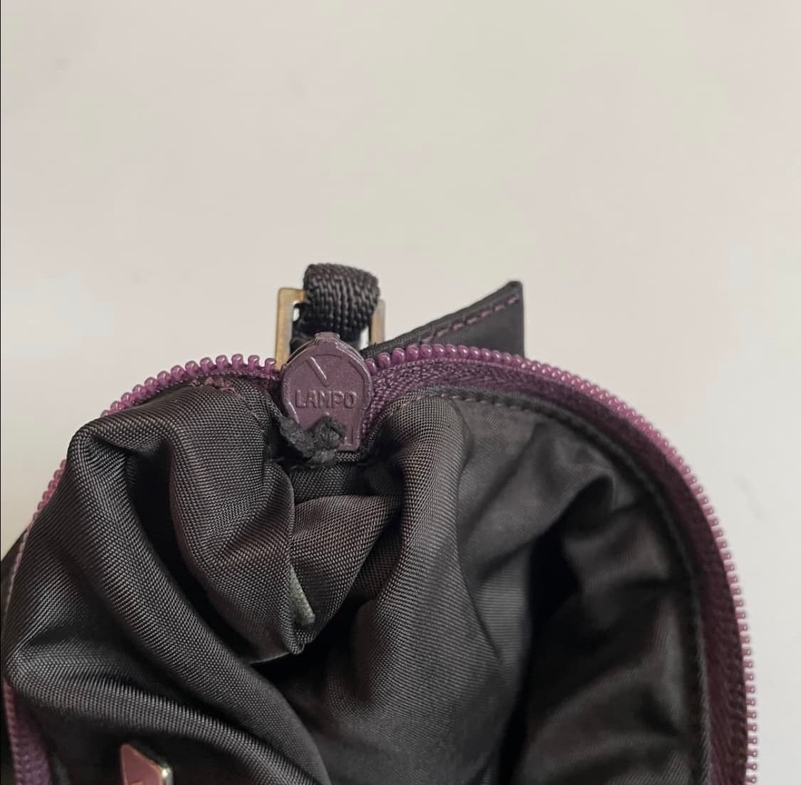 프라다 나일론 숄더백 상품이미지7