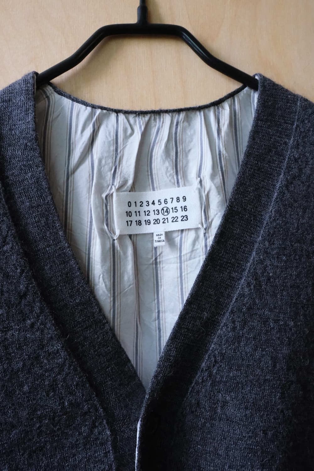 Distressed Layered Cardigan 상품이미지3