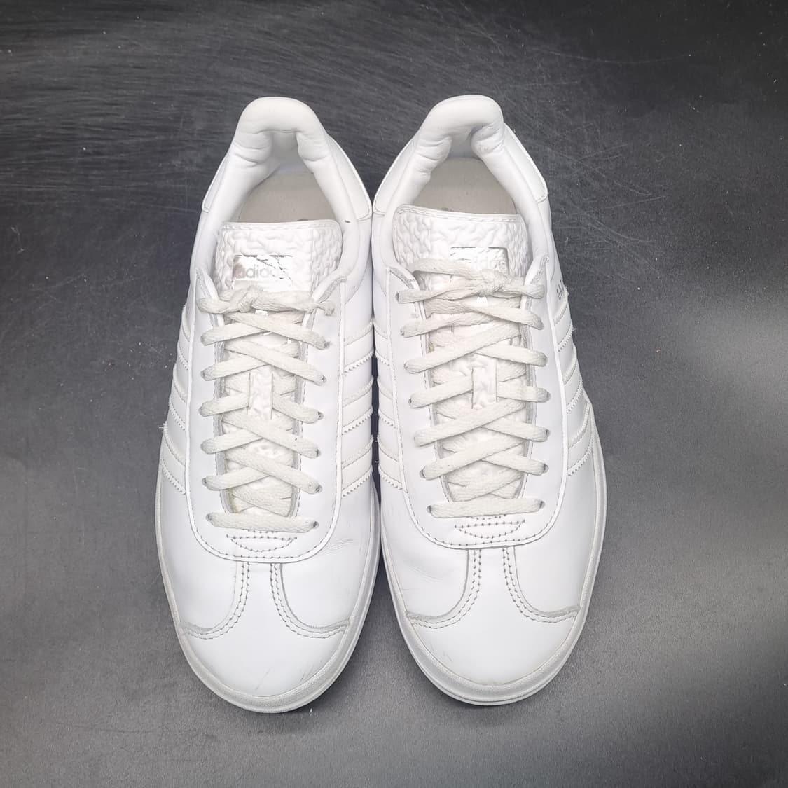 아디다스 가젤 볼드 화이트 스니커즈250 상품이미지2