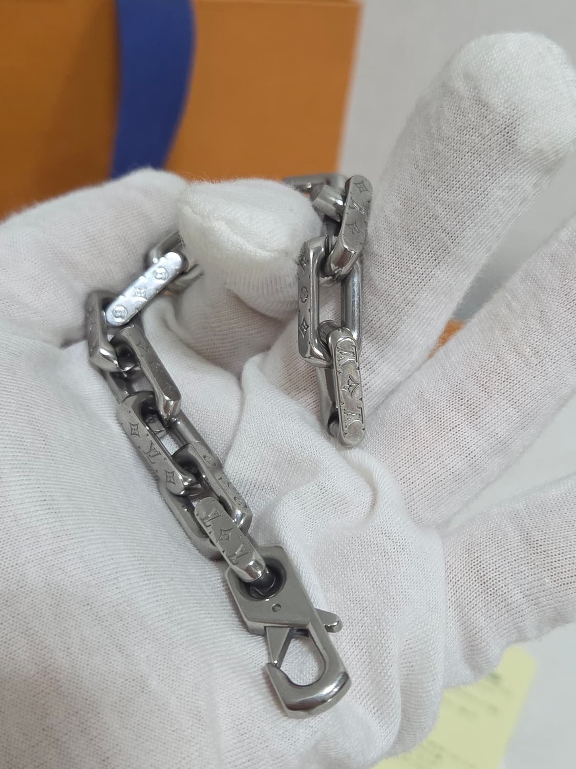 [새상품급] 루이비통 버질아블로 모노그램 팔찌 M Size 상품이미지6