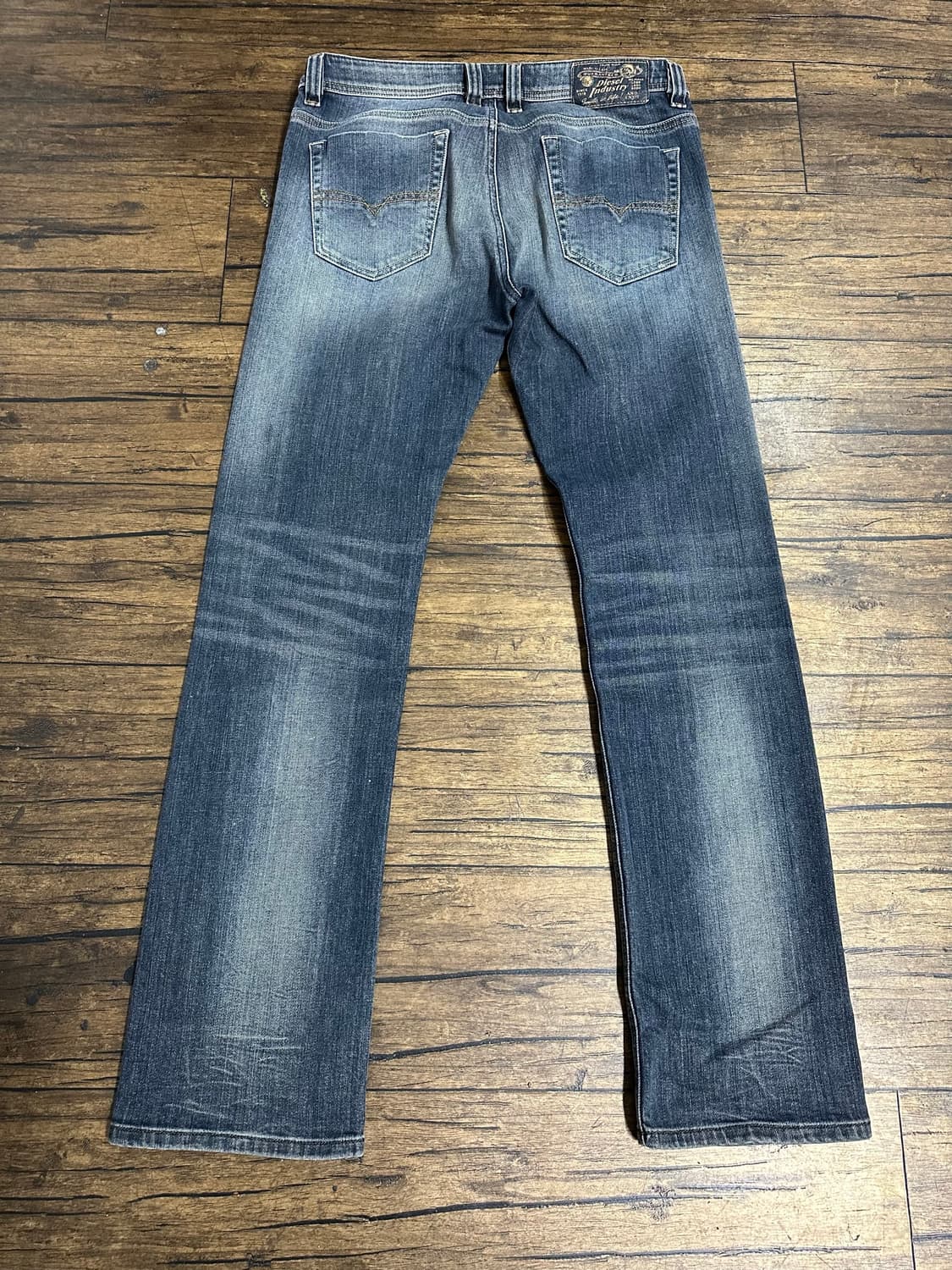 디젤 DIESEL VIKER 0885K 워시드 스트레이트 데님 팬츠 32 상품이미지7