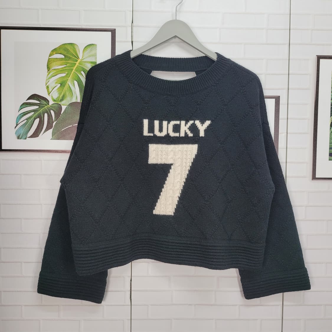 럭키슈에뜨 울 크롭 니트 스웨터 프리사이즈 상품이미지1