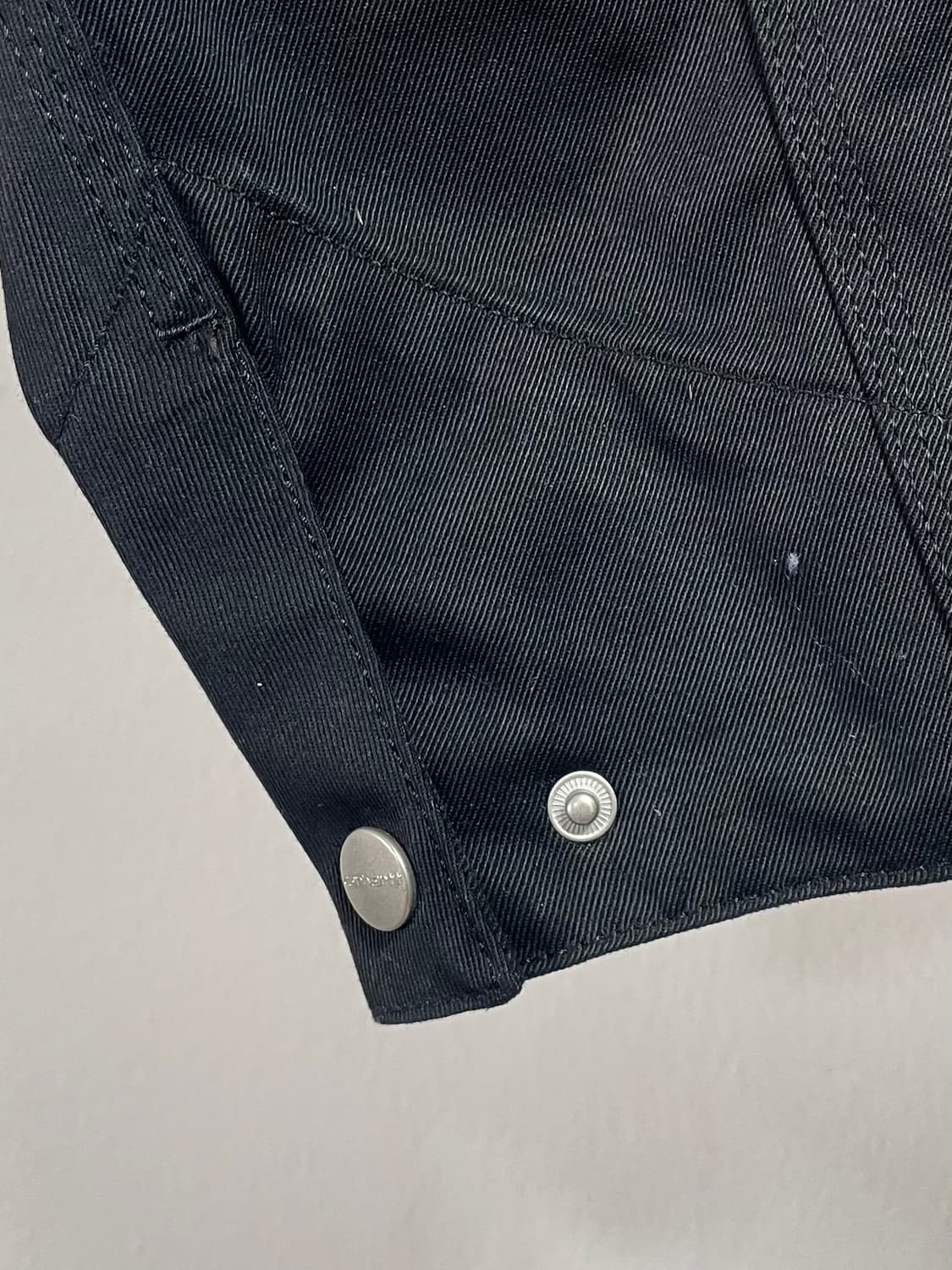 칼하트 WIP 모듈 스크립트 바이컬러 저지 자켓 (on.484) 상품이미지4