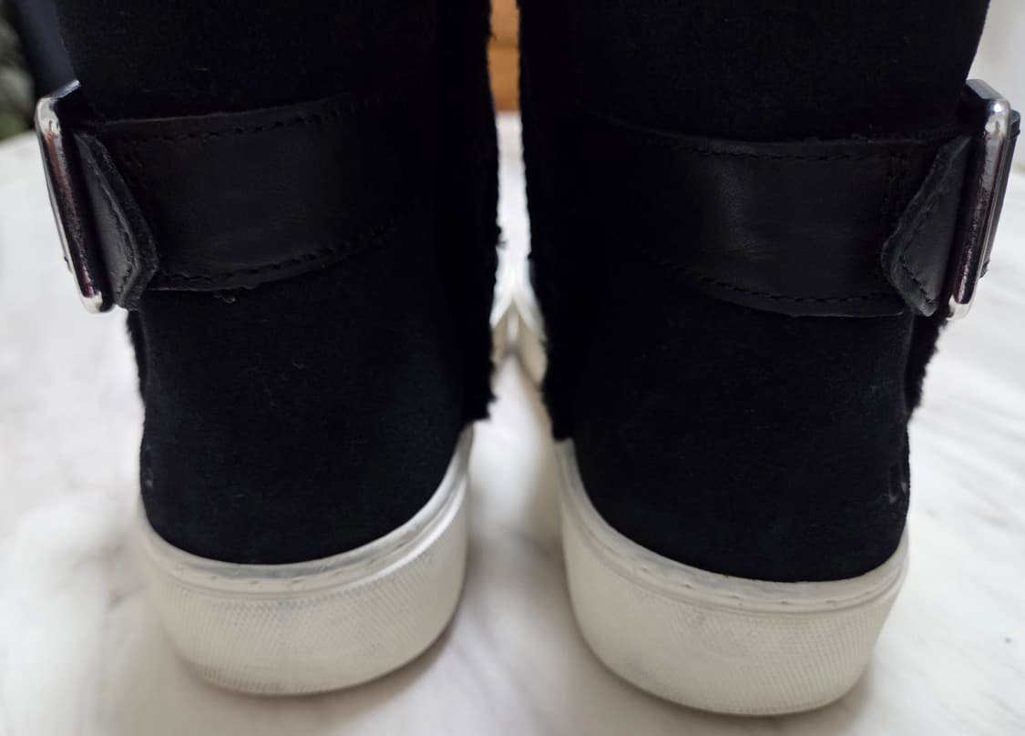 어그 아이카 스웨이드 스니커 부츠 상품이미지5