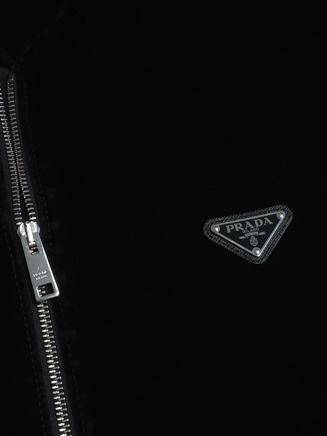 [XXL] 프라다 벨벳 블루종 자켓 블랙 상품이미지4