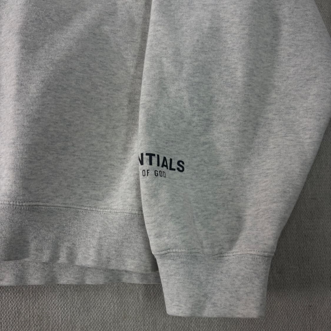 105 피오갓 에센셜 빅로고 오트밀 맨투맨 상품이미지2