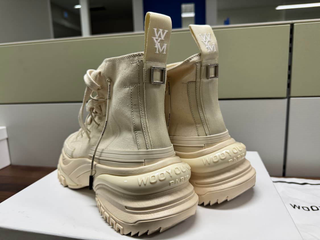 우영미 더블레이스 하이탑 41사이즈(265) 판매합니다. 상품이미지4