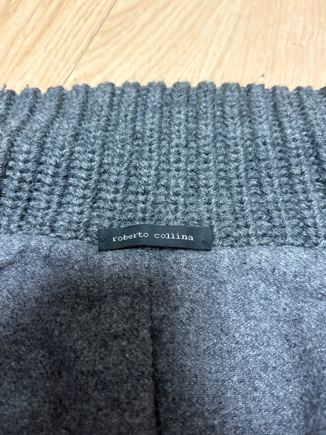 로베르토 콜리나 버튼 니트 가디건 상품이미지4