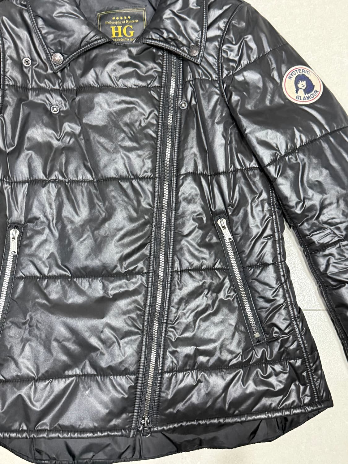 히스테릭 글래머 아카이브 사선 지퍼 히스걸 패치 라이더 패딩 자켓 상품이미지2