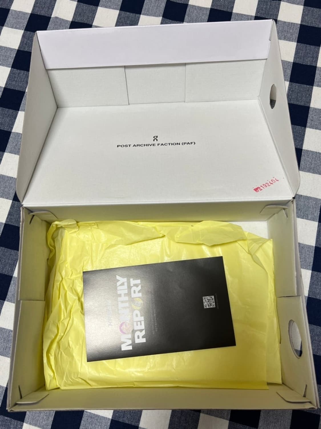 온러닝 x 파프 클라우드벤처 270 size 새것 상품이미지2