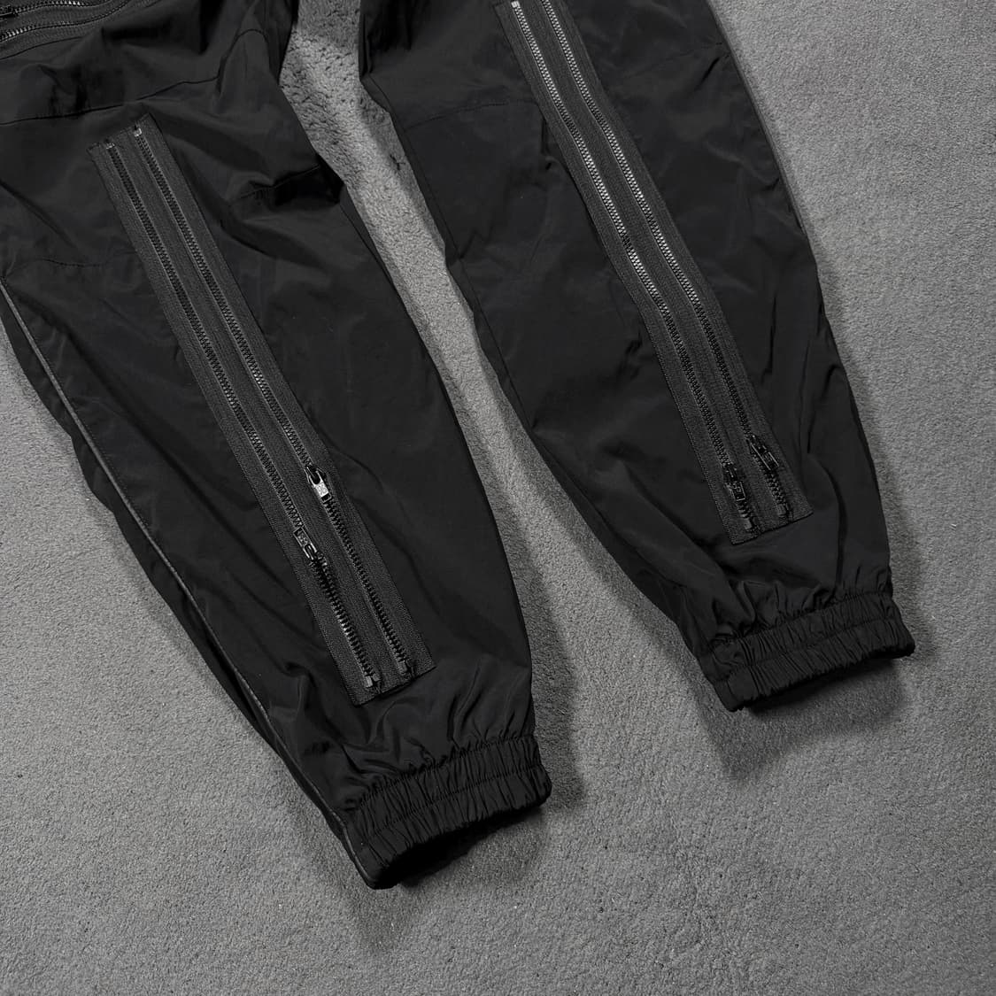 99%is 지퍼 디테일 나일론 조거 팬츠 상품이미지3