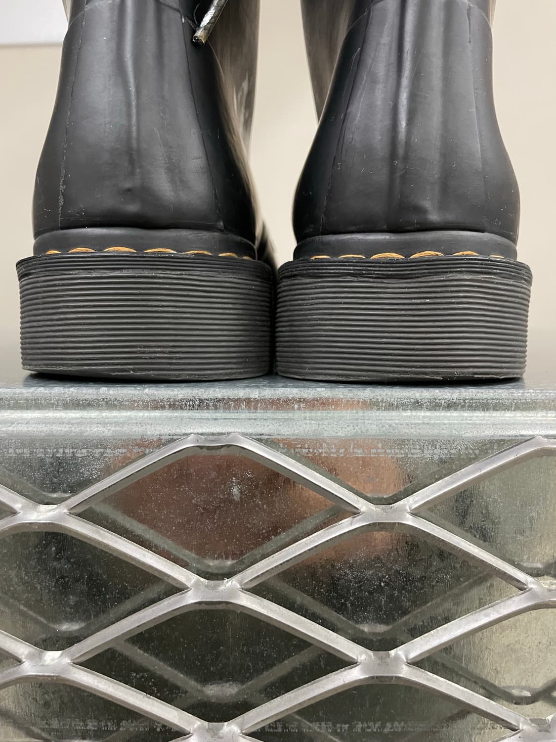 닥터마틴 1460 드렌치 부츠 uk7  상품이미지10