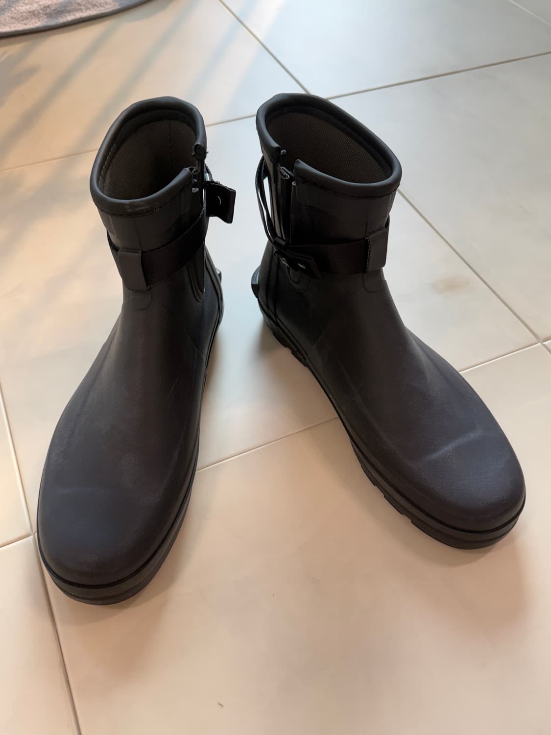 문스타 810s 마르케모디 레인부츠 차콜 280사이즈 상품이미지1