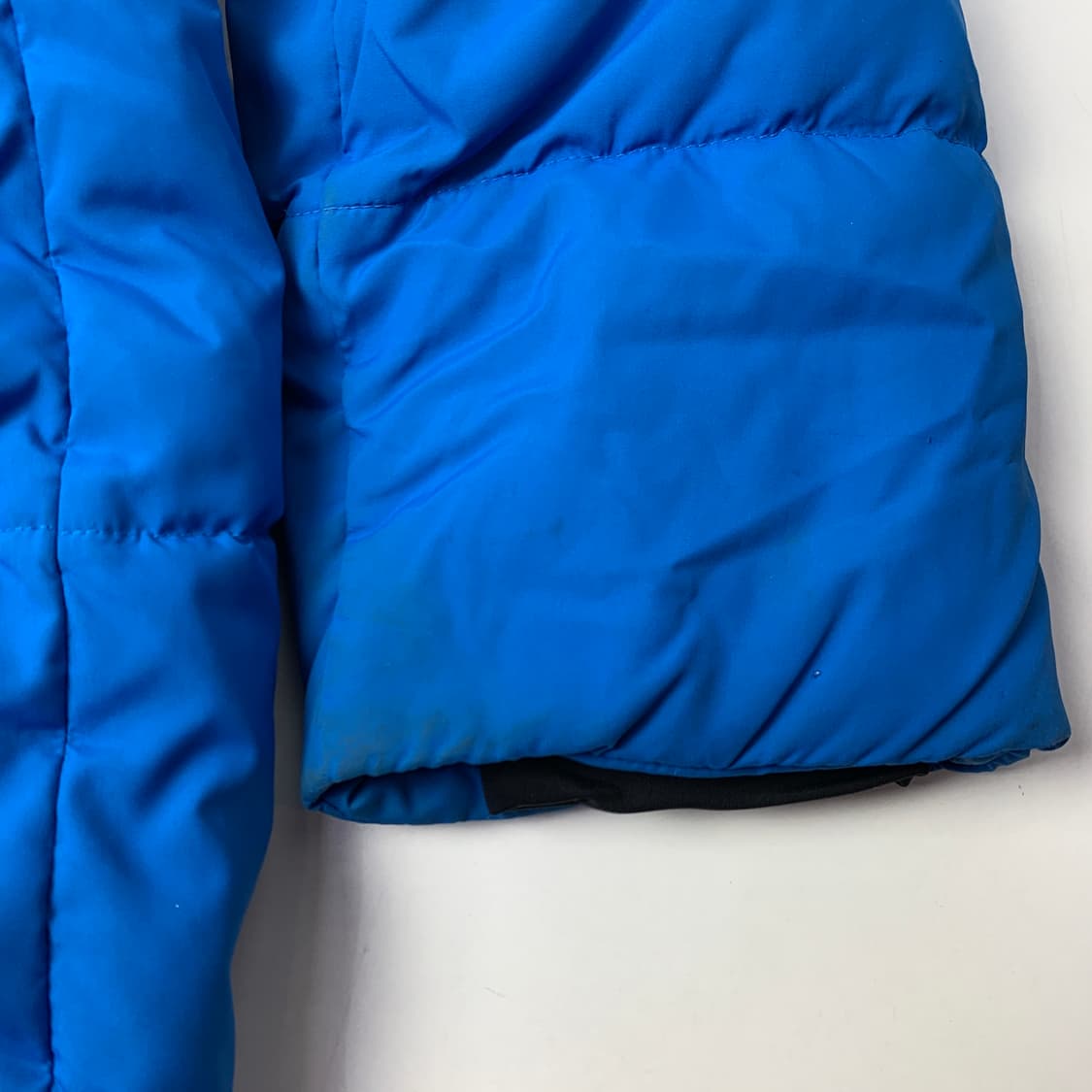 [중고] 데상트 스위스 덕다운 벤치 파카 롱패딩 블루 상품이미지8