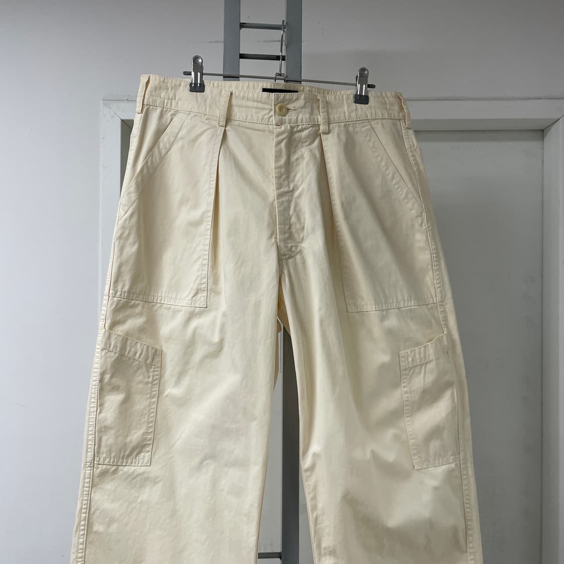 이스크하버서플러스 아이보리 팬츠 - 상품이미지2