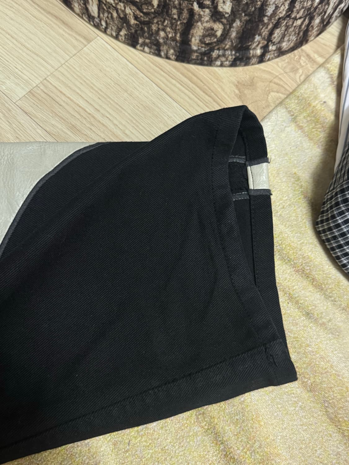 떠그클럽 레더팬츠 블랙 2사이즈 m 판매합니다 상품이미지6