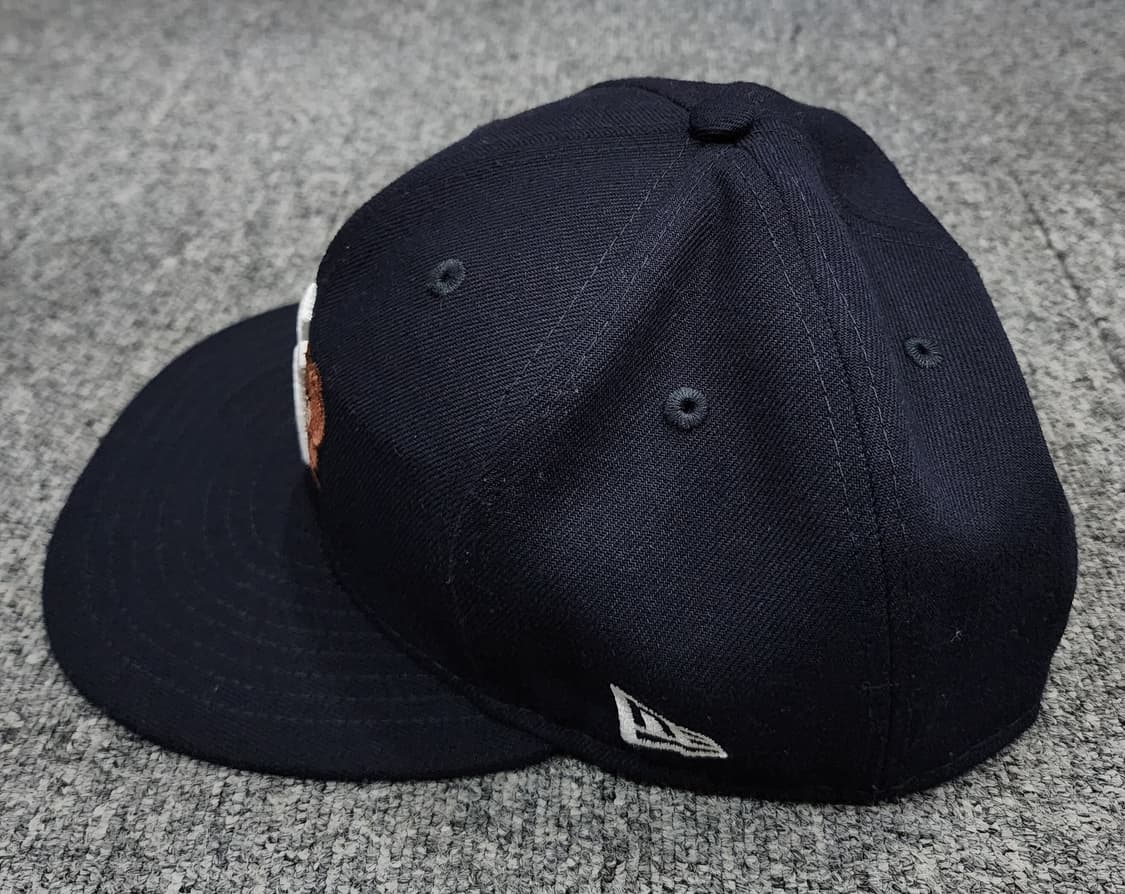 뉴에라 X 라인프렌즈 뉴욕양키즈 곰돌이 9FIFTY 스냅백 모자 M-L 상품이미지3