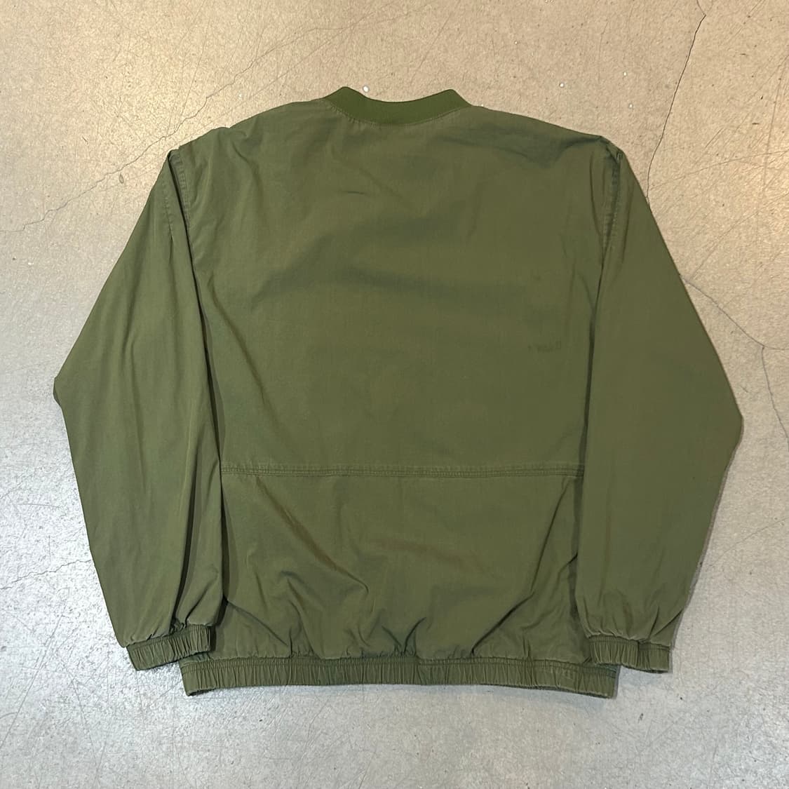 100 나이키 센터 스우시 풀오버 카키 바람막이 상품이미지3