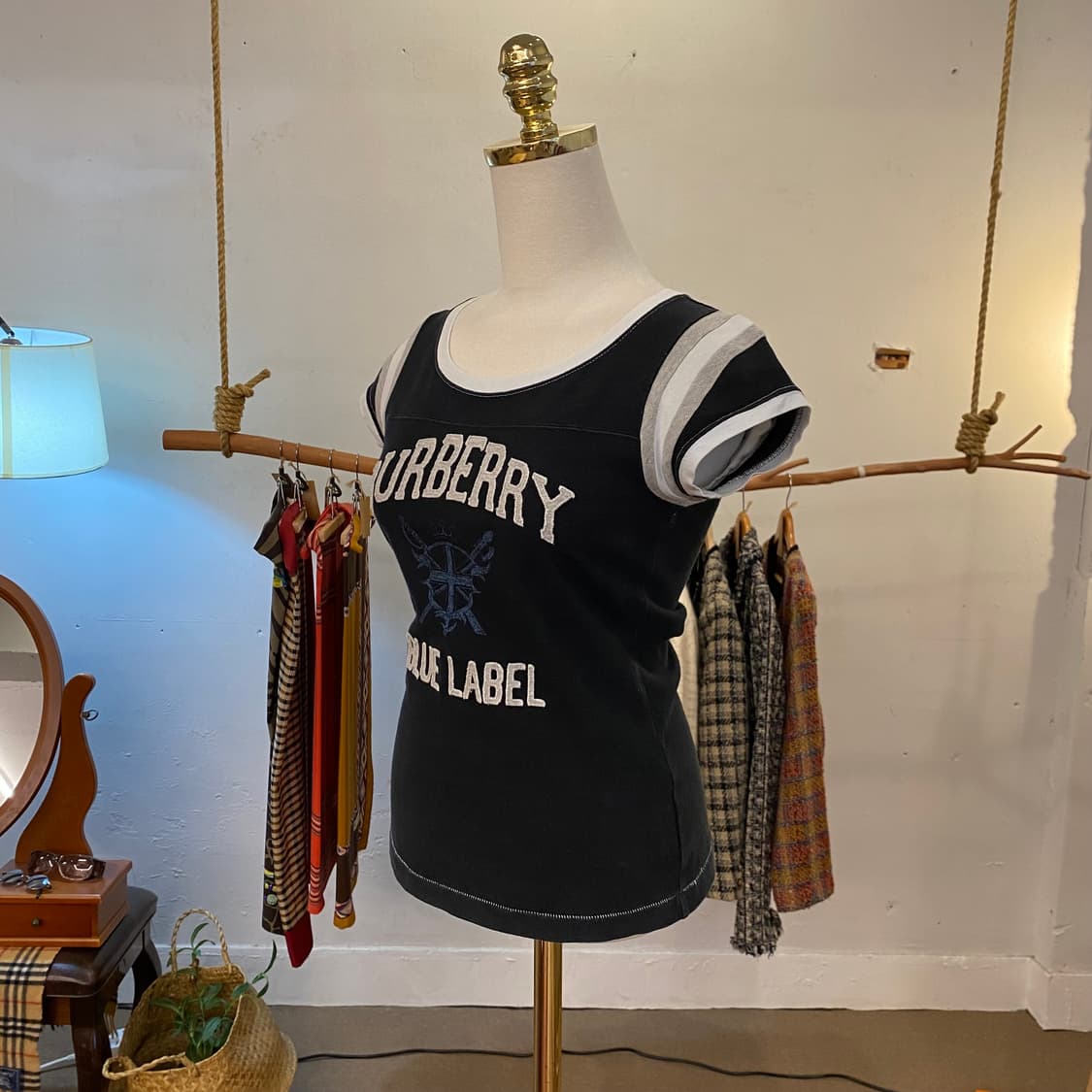 버버리 반팔 티셔츠 상품이미지3