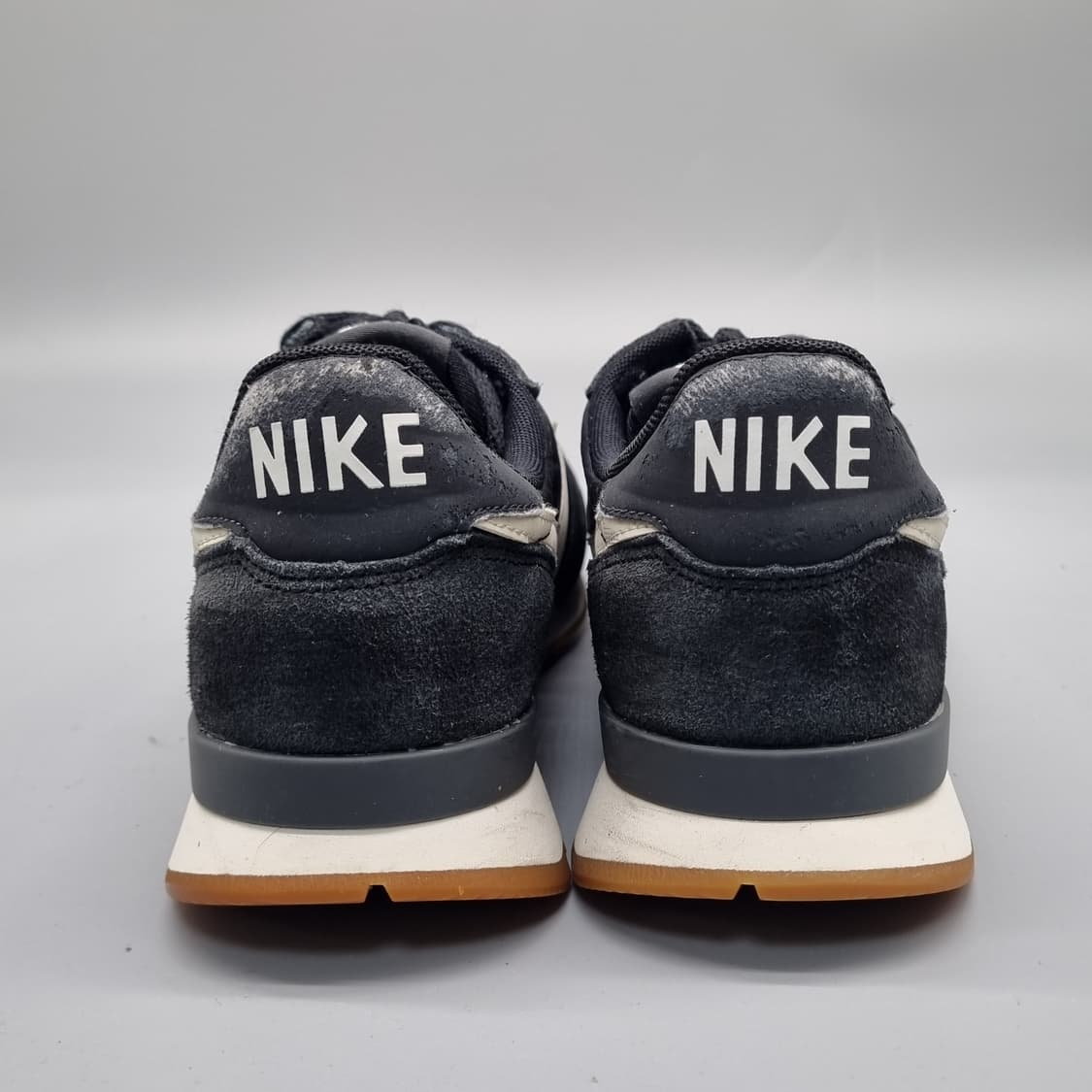 나이키 인터내셔널리스트 블랙 여성운동화235 상품이미지3