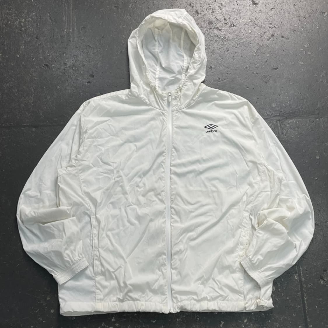 100 엄브로 바람막이 상품이미지1