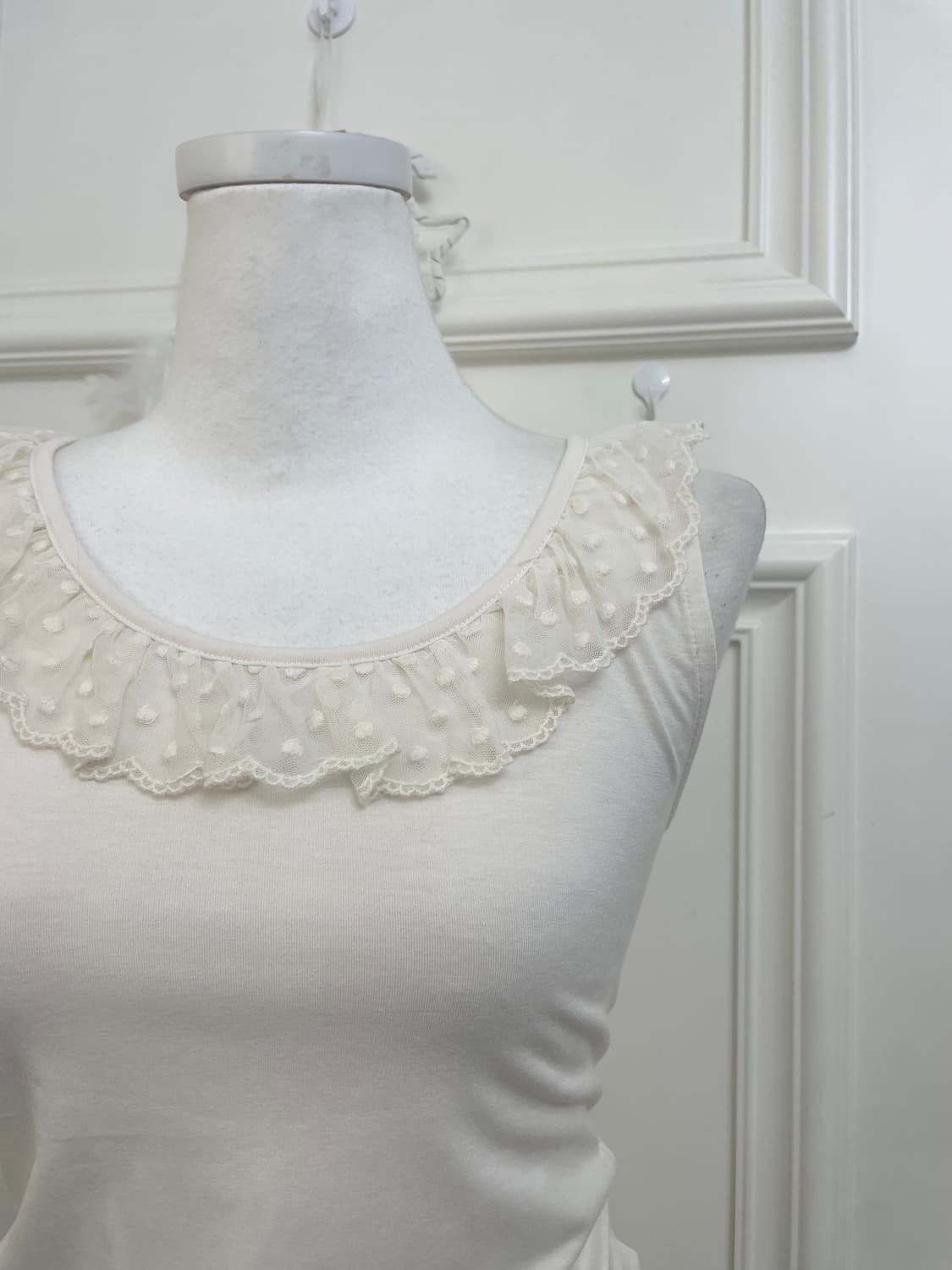 ivory dot lace ruffle cotton sleeveless 상품이미지6